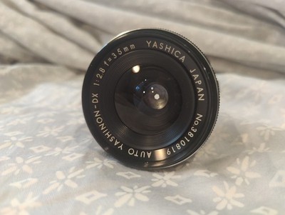Yashica Auto Yashinon-DX  35mm  F2.8 lens