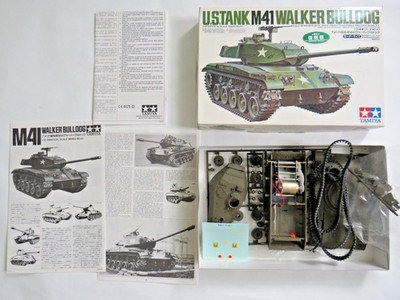 Tamiya US Tank M41 Walker Bulldog Memorial Ed Motorized Motor model tank 1/35