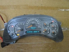 03-07 Chevy Tahoe Speedometer Instrument Cluster 150K Miles 15114650