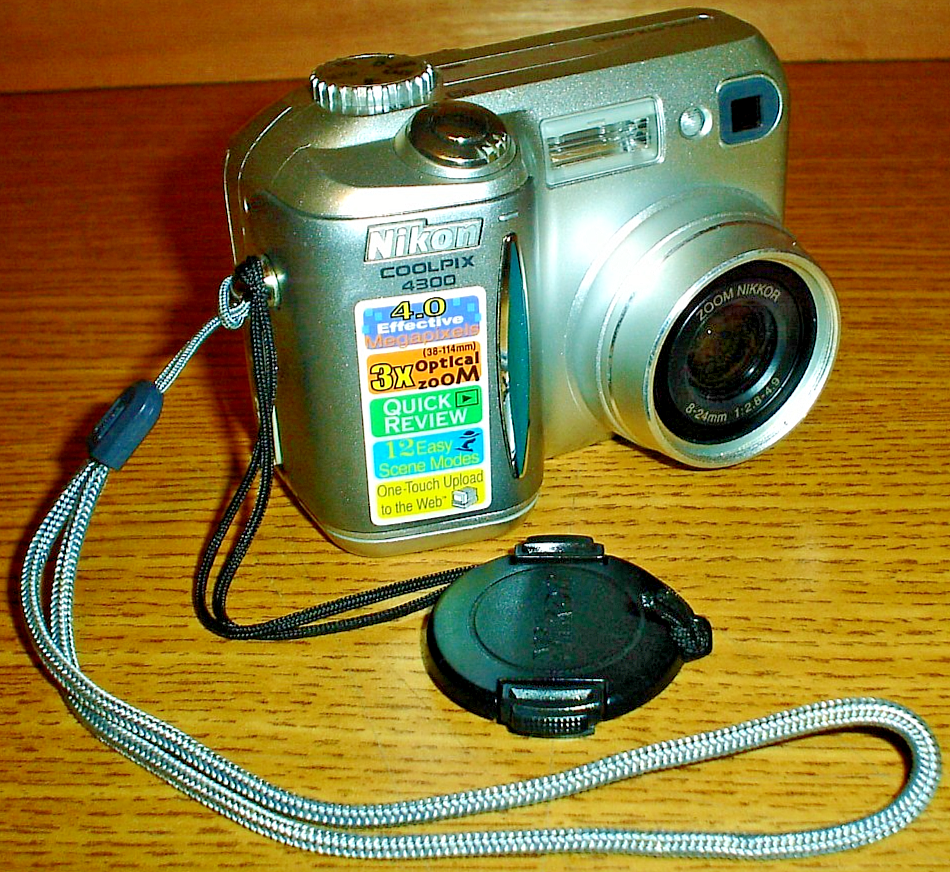 Nikon CoolPix 4300 4.0MP Digital Camera Nikkor Zoom E4300 | eBay