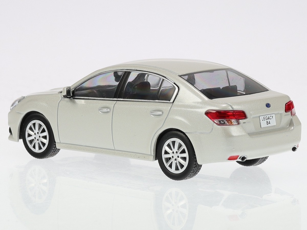 Subaru Legacy B4 sedan 2013 white diecast model car 03650w Kyosho
