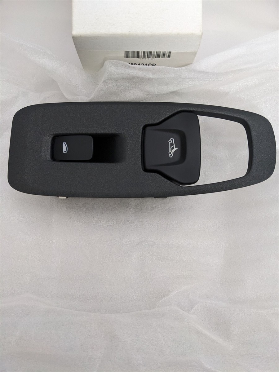 McLaren 570S 540C Passenger Side Power Window Switch OEM 13M0434CP