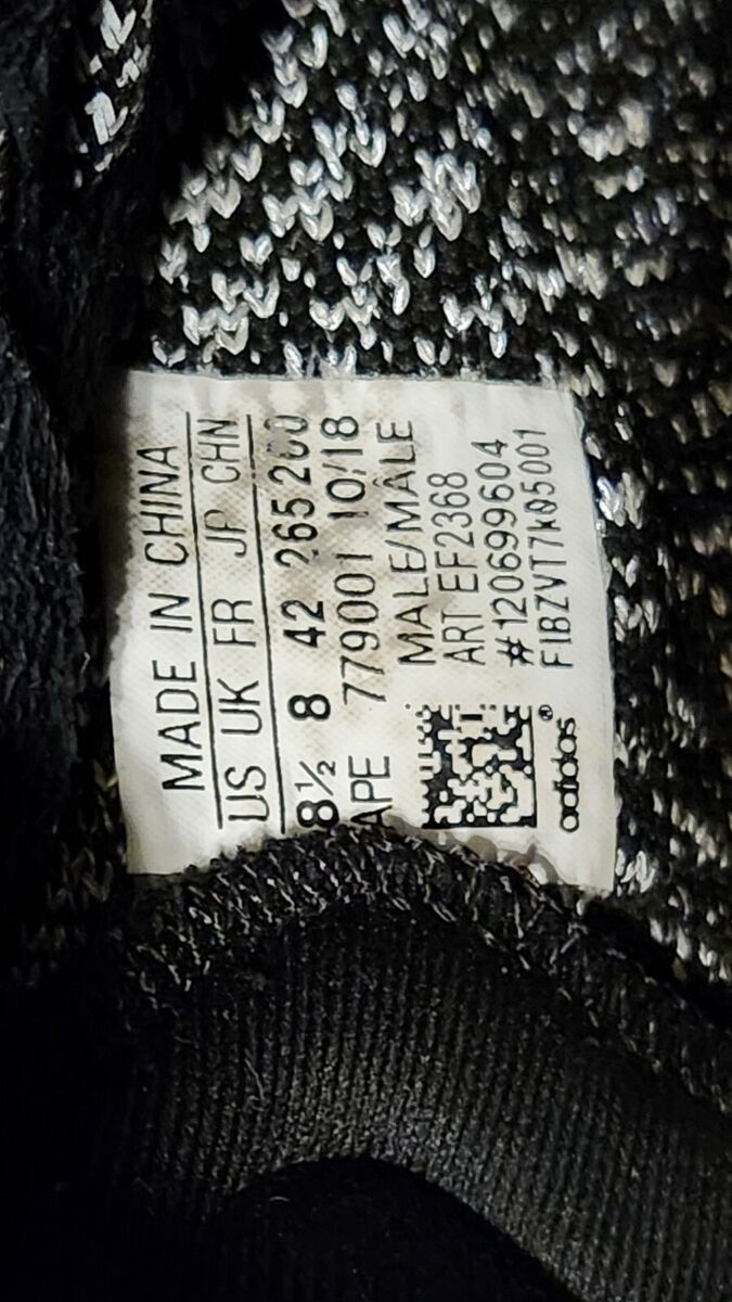 Adidas Yeezy Boost 350 V2 Black Reflective mens 8.5 779001 Adidas Yeezy Boost 350 V2 Black Reflective mens 8.5 779001