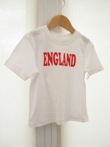 Boys & Girls Unisex 100% Cotton White Short Sleeved England T-Shirt 12-18mths - Picture 2 of 3