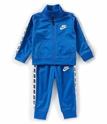 tuta nike bambino 6 anni