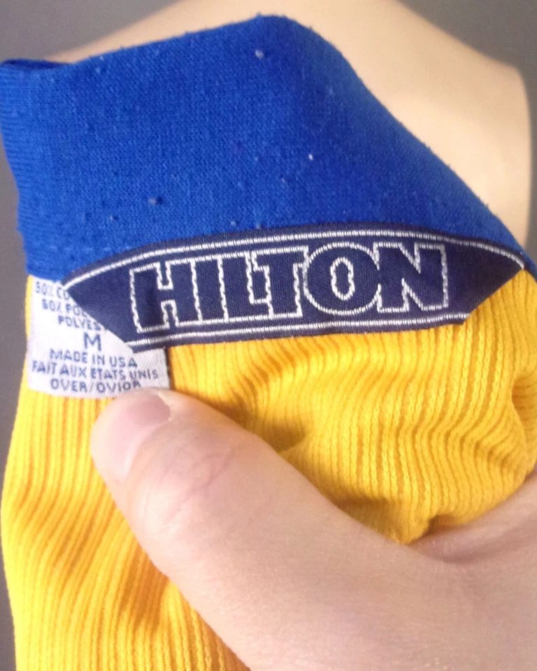 vintage 70s 80s Hilton Blue Yellow Polo Collar Bowling Shirt Chain Stitch USA M - Image 4 of 4