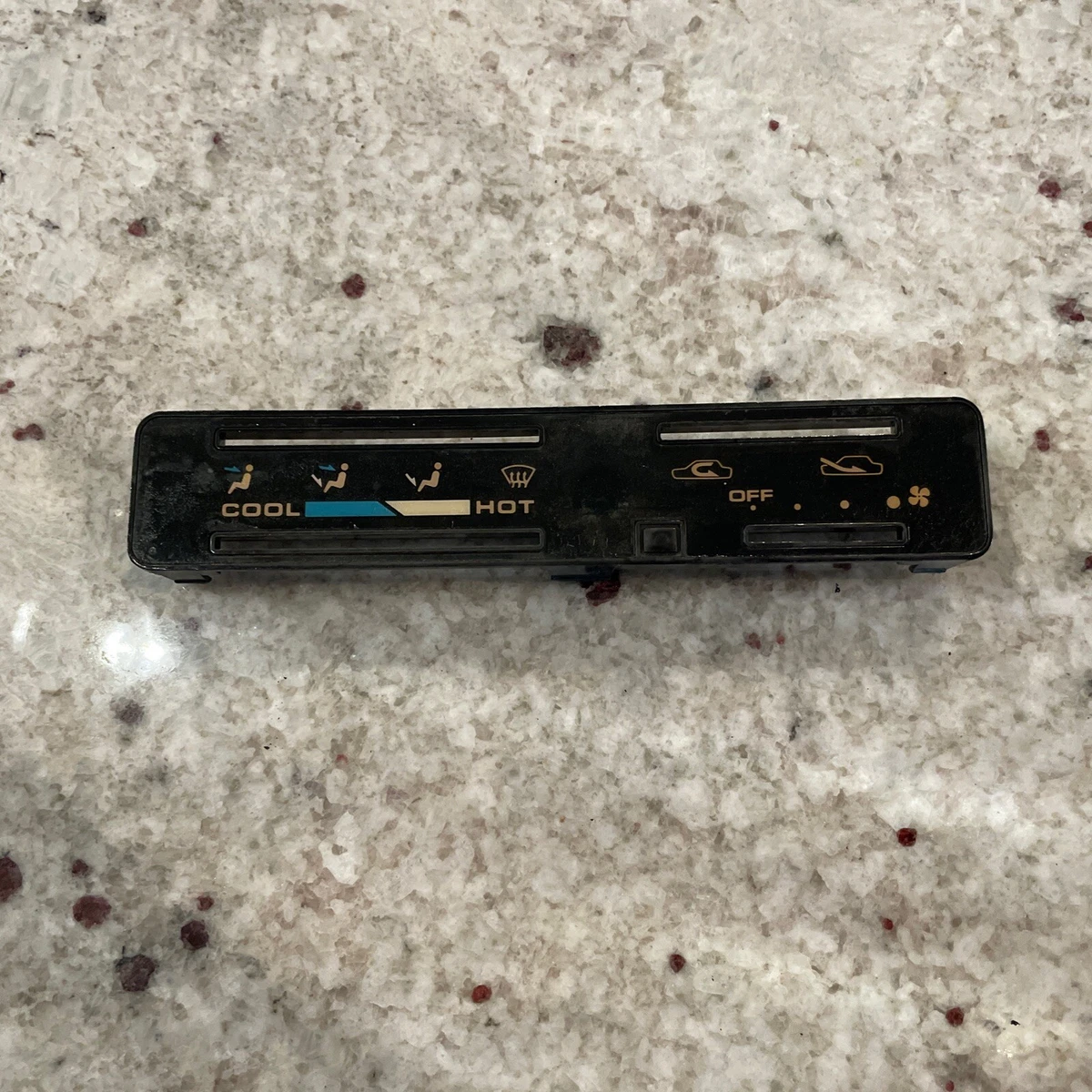 Panel De Control Del Calentador Original Suzuki Para Samurai 1985-1988 – 73850-83000-5PK