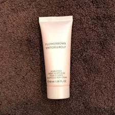 FLOWERBOMB BY VIKTOR & ROLF FOR WOMEN VOLUPTUOUS BODY CREAM - 1.36 OZ/30 ML 