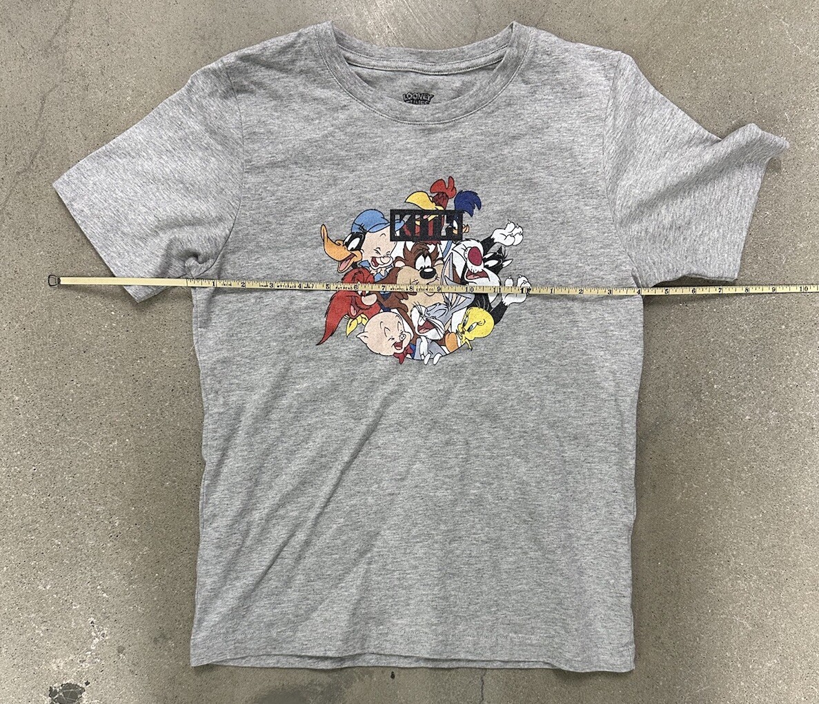 ☆ KITH x LOONEY TUNES Merrie Melodies tee コラボTシャツ ☆ KITH X Looney Tunes Merry Melodies Youth T-Shirt Size 12