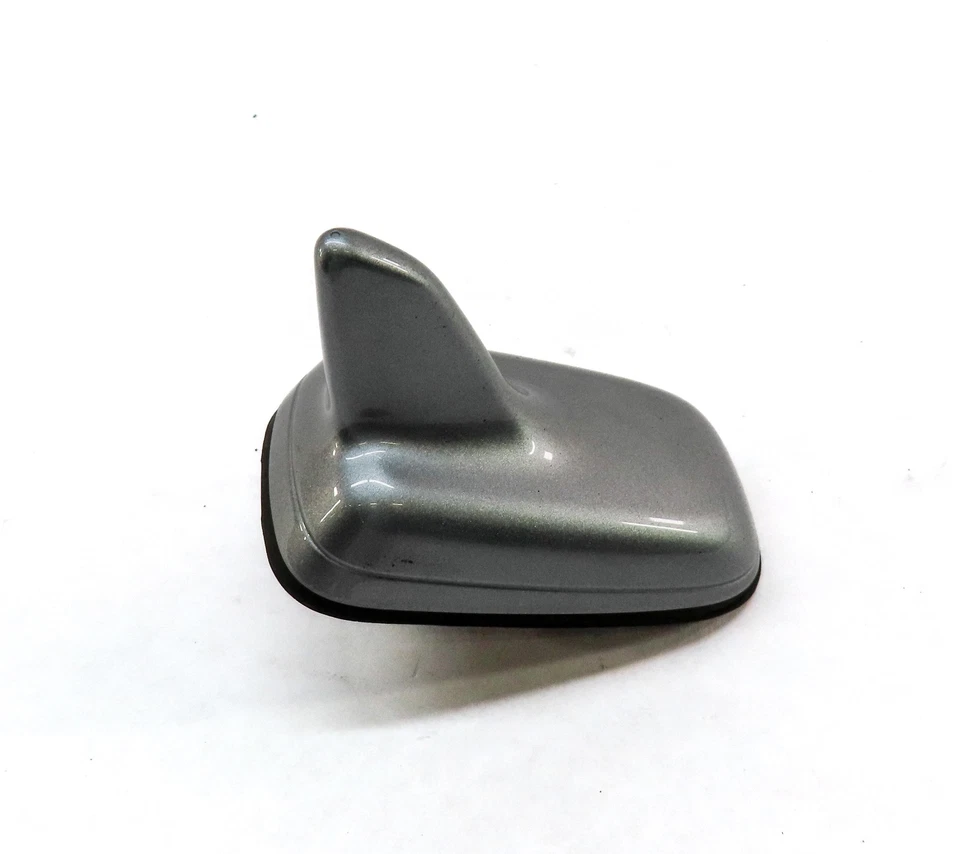 ANTENA RADIO ESTÉREO AUDI A6 A7 Q3 RS5 TT (C7 4G8 8U B8 8T MK2) 12-17 (GRIS) Foto 3 de 4