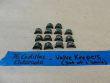 OEM 76 Cadillac Eldorado 472 500 ENGINE VALVE KEEPERS SPRING RETAINER LOCKS