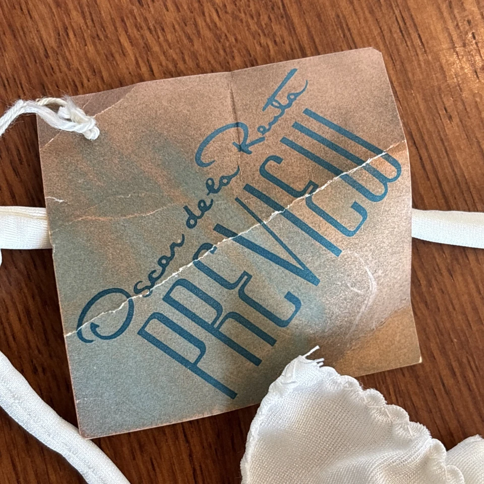 Traje de baño Oscar dela Renta con etiquetas vintage blanco y negro lazo EE. UU. talla niñas 10 Foto 3 de 4