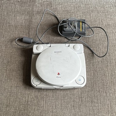 PSOne mit offiziellem LCD Bildschirm Sony PS1 PlayStation 1 funktionstüchtig