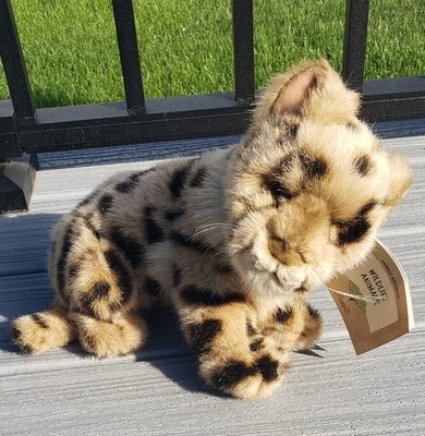 Bestever Realistic Sitting Cheetah Plush Animal Kingdom Wildlife Animals 10'' 