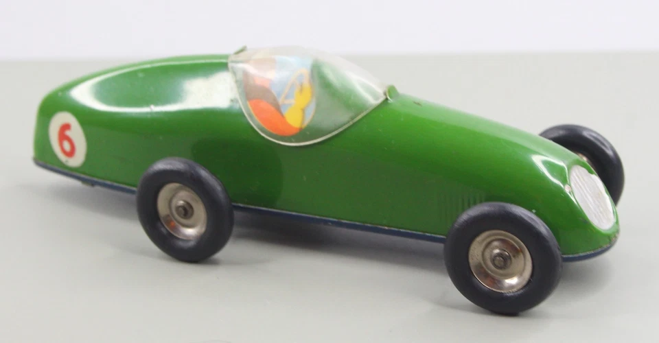 TRI-ANG MINIC RACER No.1 CLOCKWORK TINPLATE RACING CAR 13M GREEN VINTAGE 1950s - Image 2 of 4