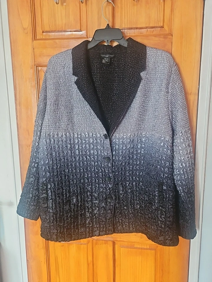 Elena Solano Women’s Quilted Jacket Lightweight Polyester Stretchable Size 1X - Image 2 of 4