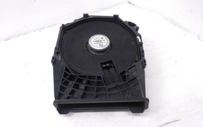 BMW X1 E84 Subwoofer 9204785 2.0 Diesel 105kw 2010 27702567