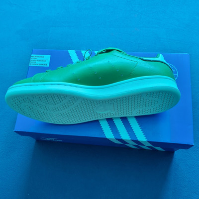 adidas Stan Smith Herren Sneaker Grün/Weiß EU 42 GW0582, Schnürsenkel 2F