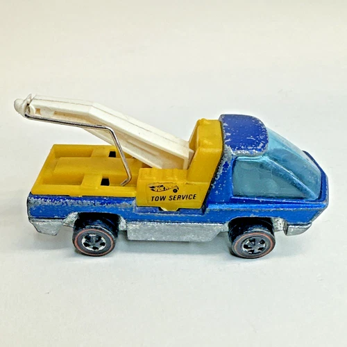 Hot Wheels Redline The Heavyweights  Tow Truck