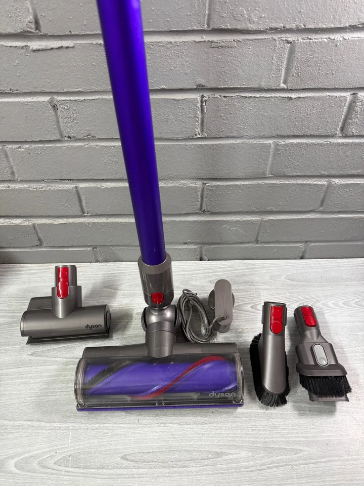 Dyson Cyclone V10 Animal, photo 3 of 5