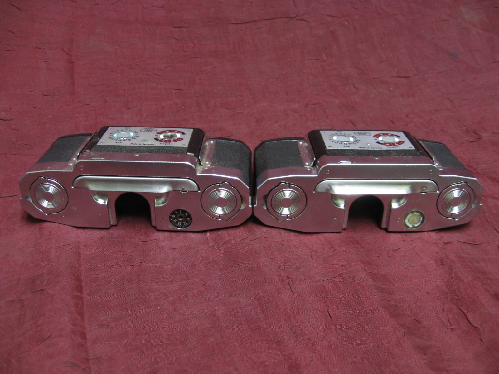 lot 2 Interchangeable Contax CONTAREX super film back cover Zeiss Ikon MAGAZINE