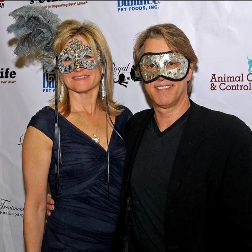 Crystal & Feather Grey Venetian Carnival Masquerade Mask Women Handmade - Image 3 of 4