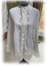 VTG Sweater Bee by BANFF White Ivory Button Up Knit Cape Fringe OS 1960 GORGEOUS
