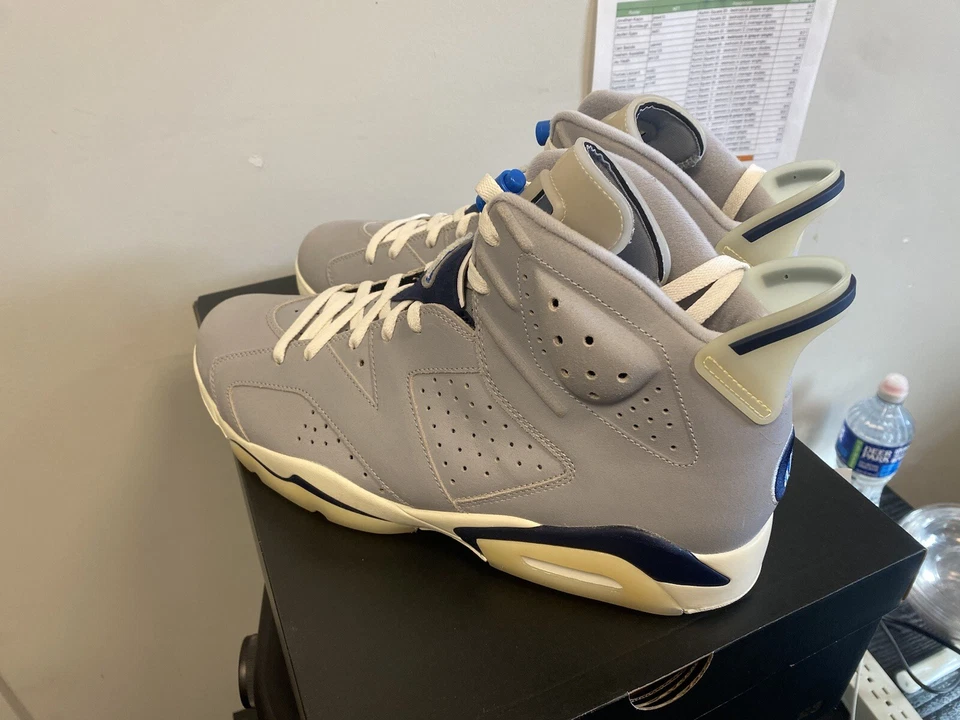 Size 14 - Air Jordan 6 Retro PE Georgetown - Image 2 of 4