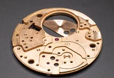 Omega Main Plate part no. 1000 Cal 563,564,565,750,751,752. No jewel setting.