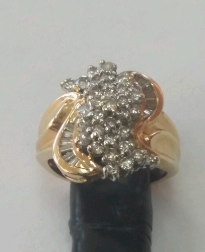 Bellissimo anello con diamanti a grappolo 14 carati!! - Foto 2 di 5