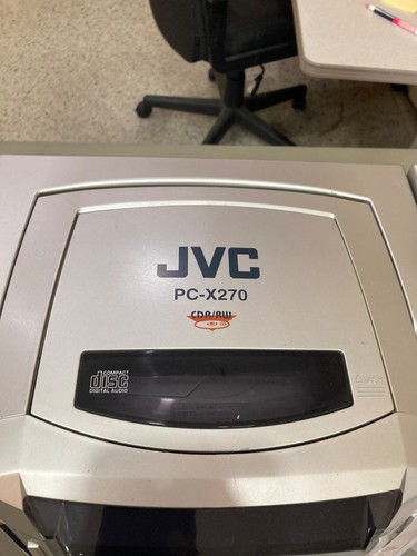 JVC PC-X270 High-Power CD/Tape/Radio Stereo System With Dual Speakers Tested - Picture 2 of 11