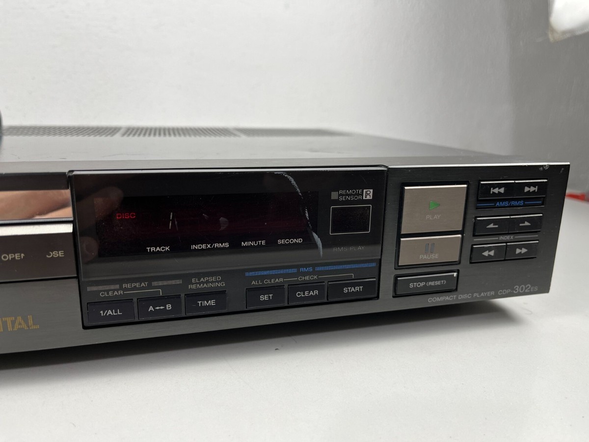 Vintage Sony CDP-302 ES Linear Converter system CD player 1984