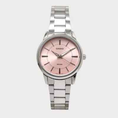 Casio LTP-1303D-4A | Classic Quartz Women's Wristwatch with Stainless Steel Band
