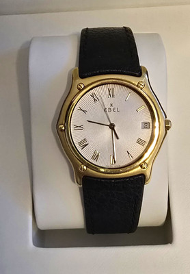 EBEL Classic Wave Quarz Herrenuhr Gold mit schwarzem Lederband von EBEL Datum.