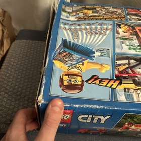 LEGO City: City Square (60097) Factory Sealed Box!!