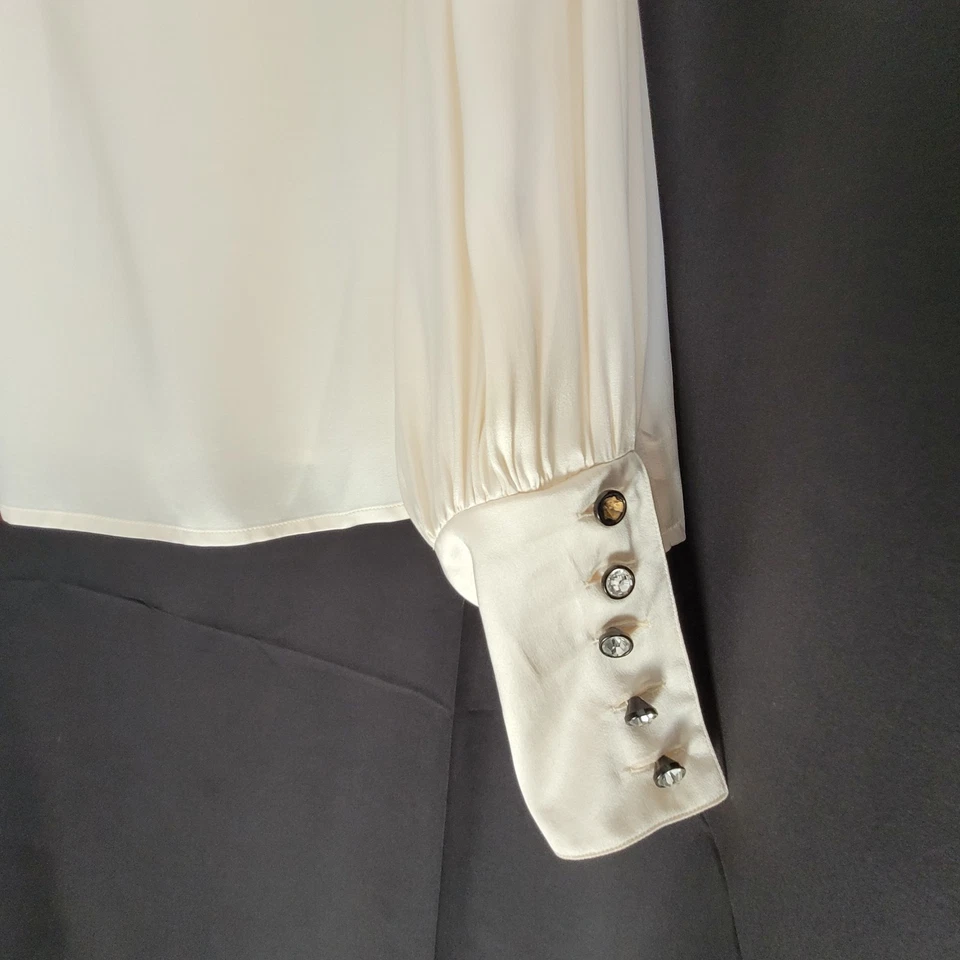 Blusa Top Camisa Salvatore Ferragamo Seda Marfil Mediana Cristal Botones Italia Foto 4 de 4