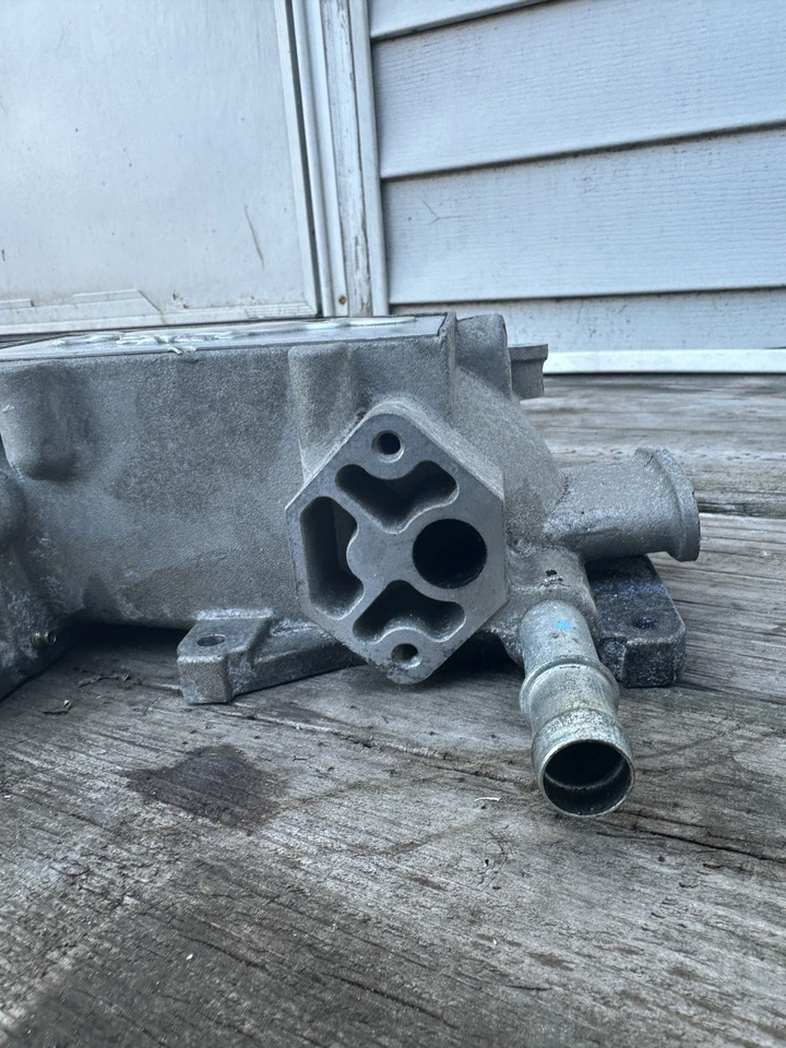 1996 - 1998 福特野马 4.6L 上进气歧管油门车身 — 第 2/4 张图片