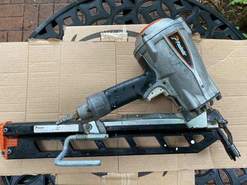 Paslode F350-S PowerMaster Cordless 