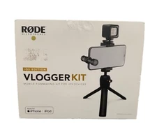 Rode Vlogger Kit iOS Edition Filmmaking Kit for Mobile Devices w/ Lightning Port