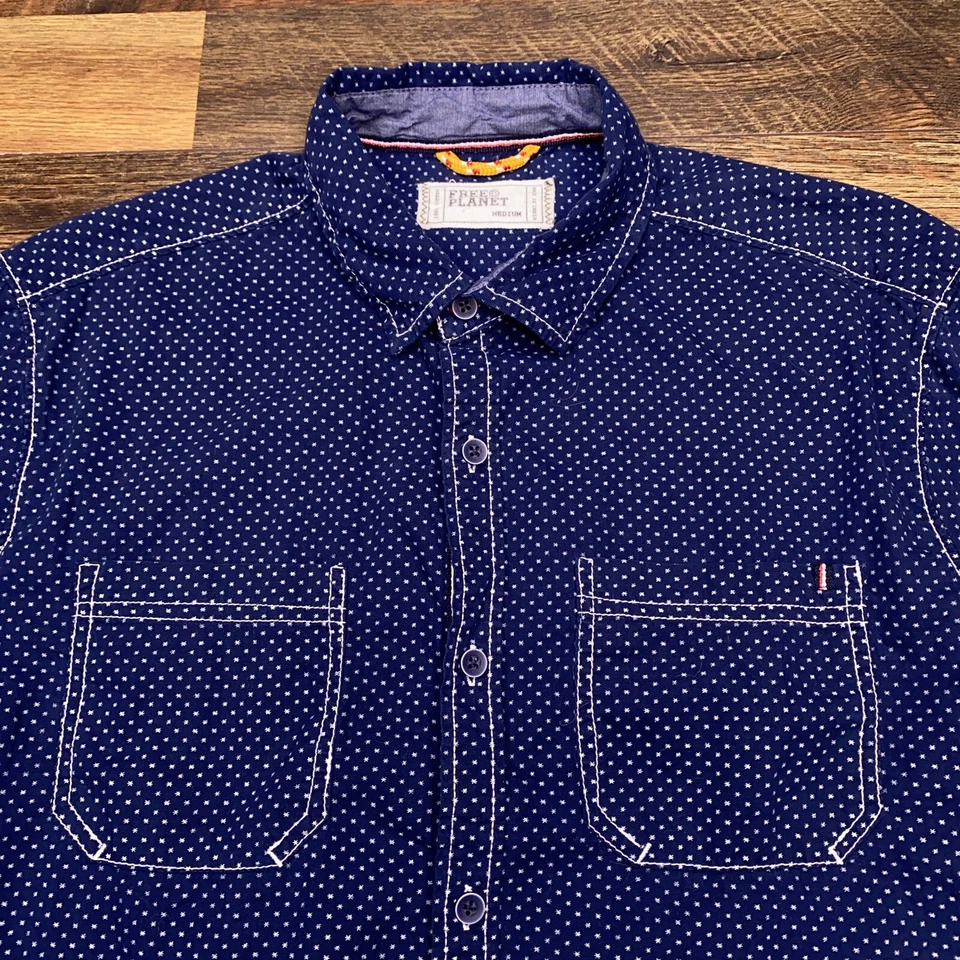 Free Planet Men’s Long Sleeve Roll Tab Double Pocket Stars Navy - Sz M - Image 4 of 4