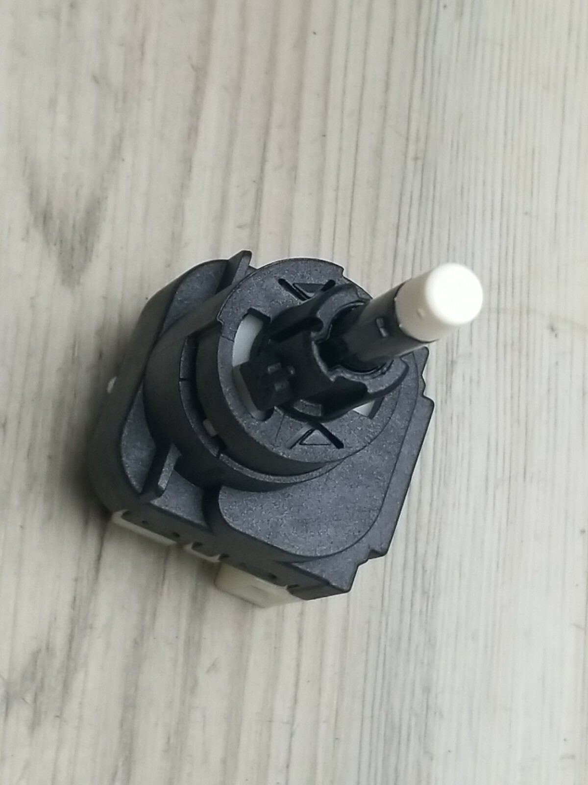 New VW VOLKSWAGEN Audi Brake Light Switch 1K2945511NAR OEM eBay