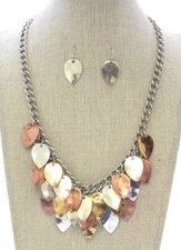 Tri-tone Vintage Style Metal Multi Leaves Dangle Necklace and Earrings Set