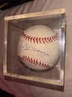 Combine And Save Joe dimaggio signed baseball and Pic (COA on Pic) — photo 4
