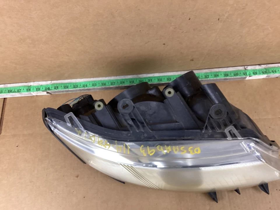 2003-2007 Saab 9-3 Front Right Passenger Side Headlight without Xenon 12799352 - Image 2 of 4