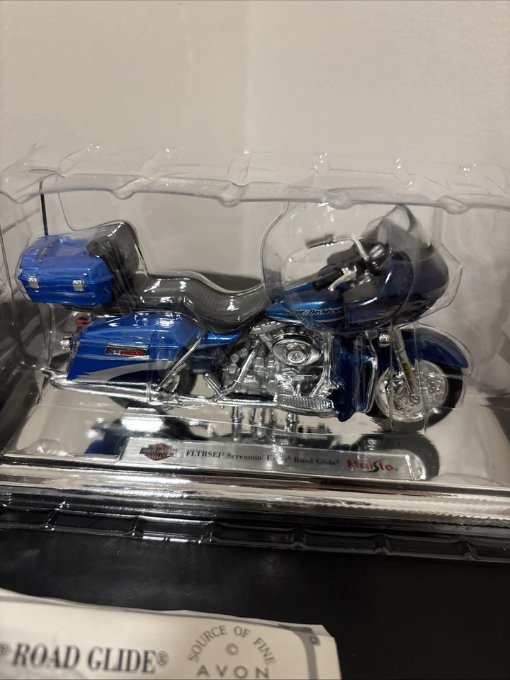 Harley Davidson FLTRSEI2 Screaming Eagle 1:18 Die Cast Maisto - Image 3 of 4