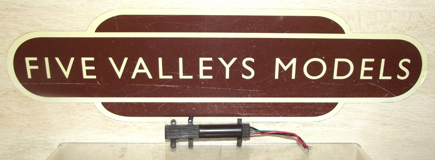 120326/10 Peco PL-11 Side Mounted Point Motor