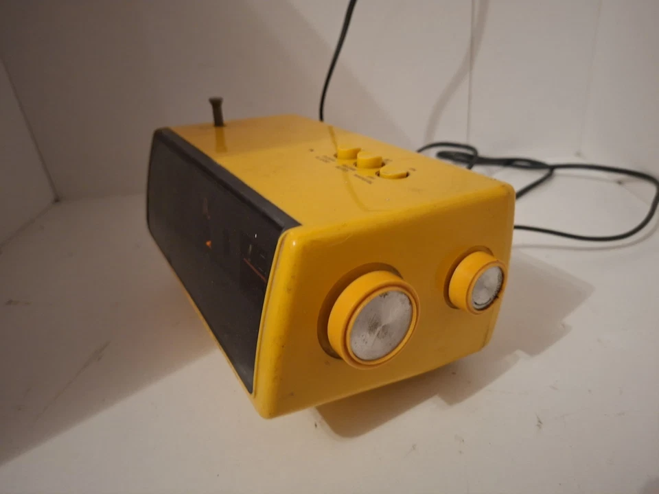 BELLISSIMA RADIO VINTAGE SONY DIGIMATIC MOD Giallo Foto 4 de 4