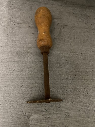 VINTAGE WOOD HANDLE SCRAPER TOOL TRIANGLE BOAT YACHT WOOD WORKING - Picture 3 of 5