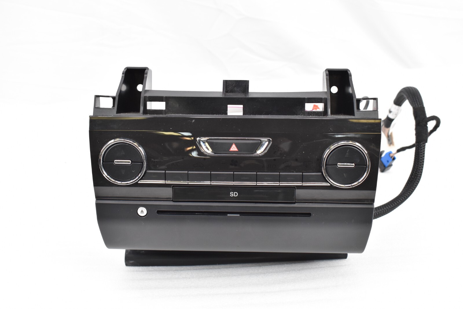 🚀 14-17 Maserati Ghibli Radio Stereo Receiver CD Player Head Unit OEM