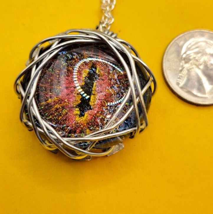 UNIQUE SILVER TONE NESTED  WIRE WRAPPED PENDANT  … - image 3